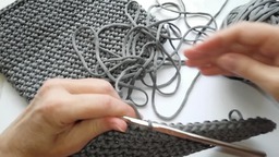 Соединительный столбик с накидом