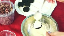 Кейк-попсы из печенья «Орео»